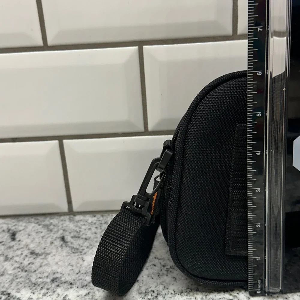 Samsonite Small Black Nylon Camera Bag Utility Pouch Crossbody Belt‎ Loop Bag